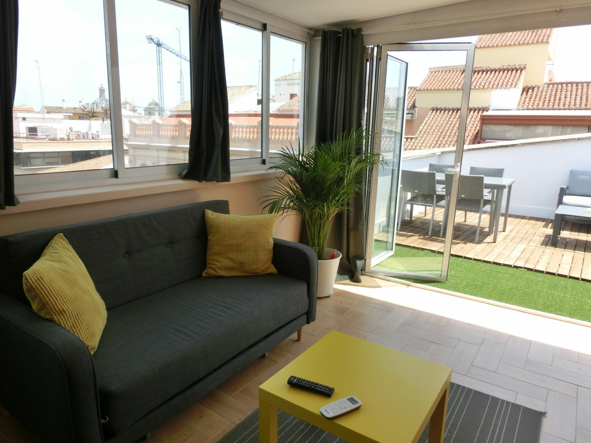 Total Valencia Attics I Apartment Bagian luar foto